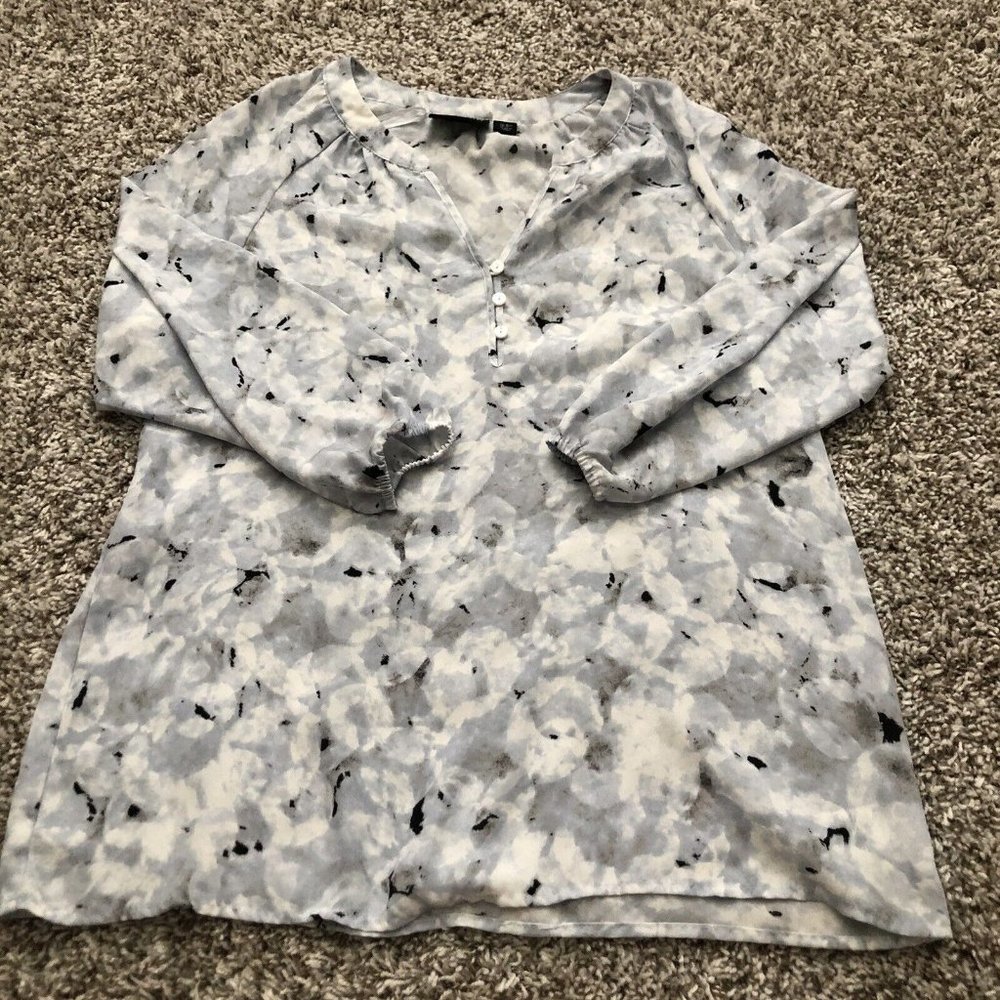 Cynthia Rowley Women's Romantic Top Size Medium Print Blouse